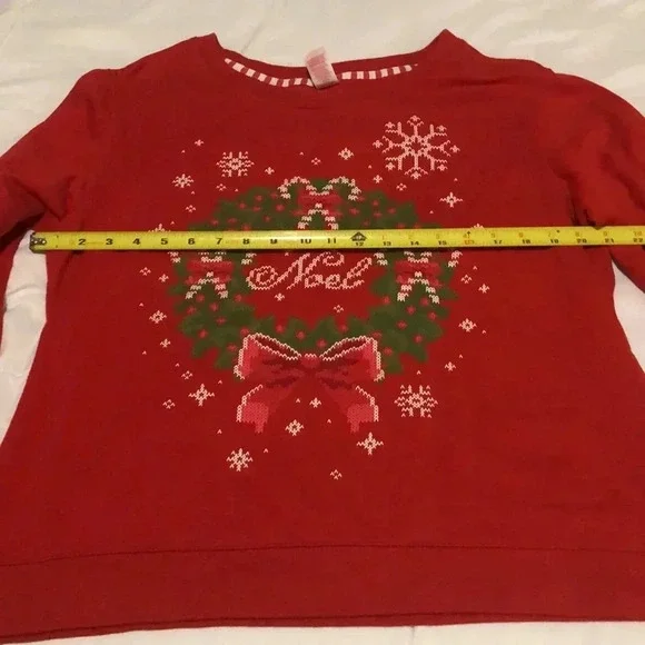 Red Noel Christmas Sweatshirt Women's Size Large 12/14 - Picture 8 of 8